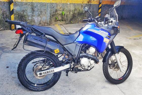 YAMAHA XTZ 250 TÉNÉRÉ YAMAHA XTZ 250 TÉNÉRÉ